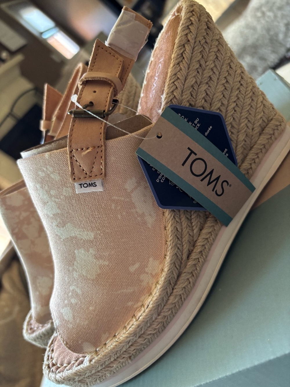 TOMS Platform Espadrille Wedge Sandals Blush Floral Canvas Size 9 NWT